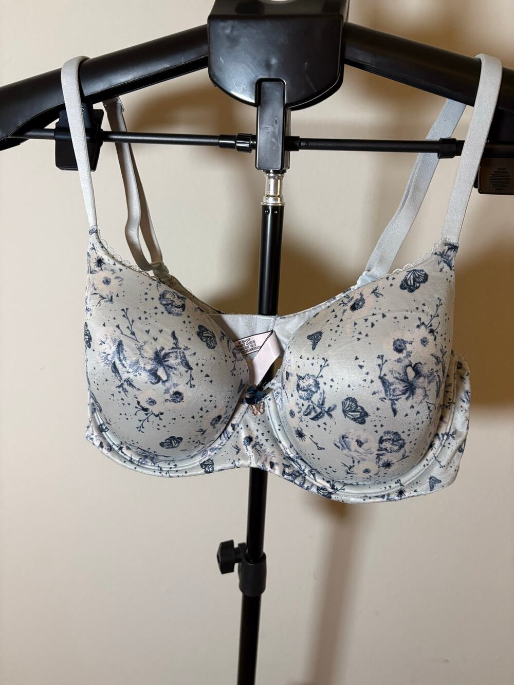 Victoria Secret Bra 36D
